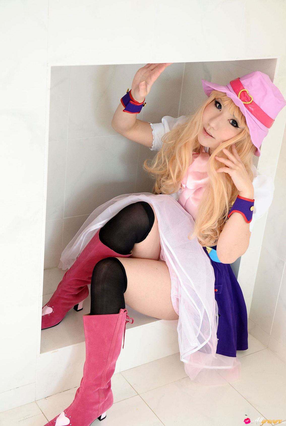 [allgravure][10-17] love